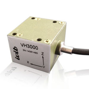 triaxial accelerometer / capacitive