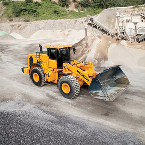 wheeled loader