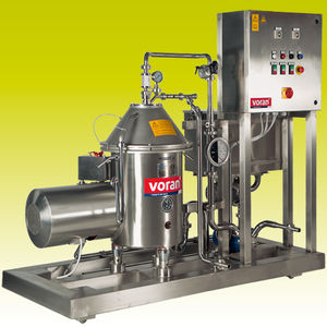 centrifugal separator / liquid / for production lines / for the food industry