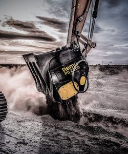 rail-mounted undercarriage 1