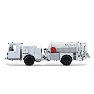 concrete mixer truck
