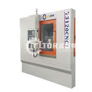 CNC gear-hobbing machine