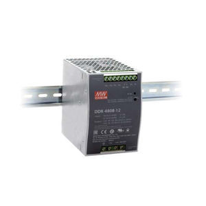 2:1 input voltage range DC-DC converter