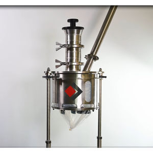 scoop sampling system 1