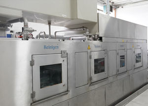medium series cleaning service
