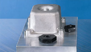 mechanical clamping element
