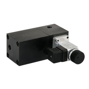 hydraulic pressure intensifier