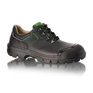 anti-slip safety shoes