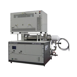 mass spectrometer