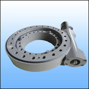 slewing ring slewing drive