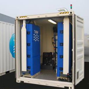 evaporative desalinator
