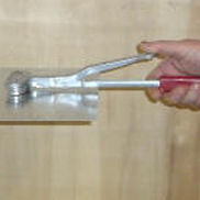 manually switched permanent magnetic lifter