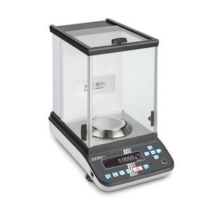 analytical scale