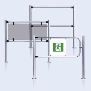 pedestrian barrier / rotating