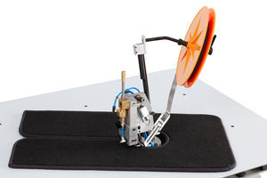 single-needle carpet overedging machine 1