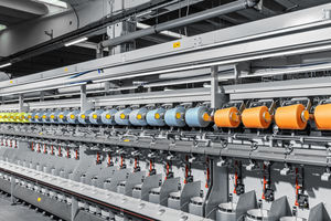 yarn twisting machine