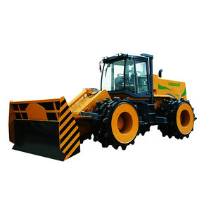 pneumatic tired wheel compactor