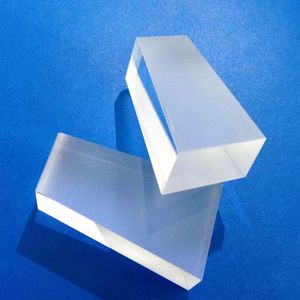 Pellin-Broca prism 1