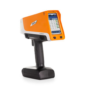 XRF analyzer