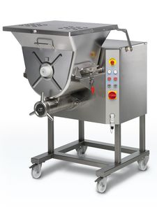 industrial meat mincer