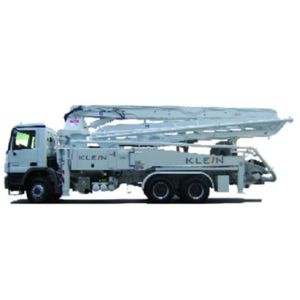 mobile truck-mounted concrete pump