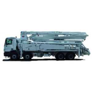 mobile truck-mounted concrete pump