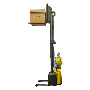 electric reach truck 1