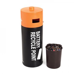 plastic waste bin / for recycling / with lid
