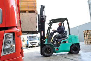 diesel forklift / ride-on / industrial / handling