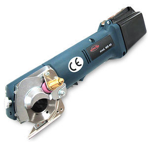 battery-powered fabric cutter