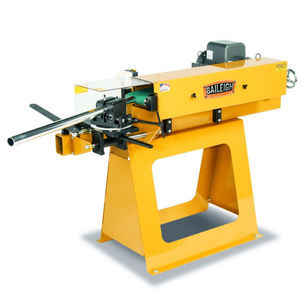 variable-angle notching machine