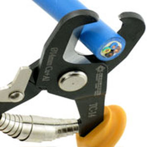 manual cable cutters