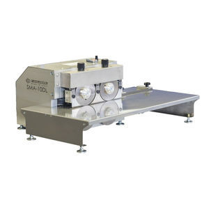 PCB depaneling machine