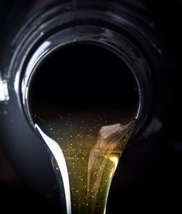 hydraulic oil