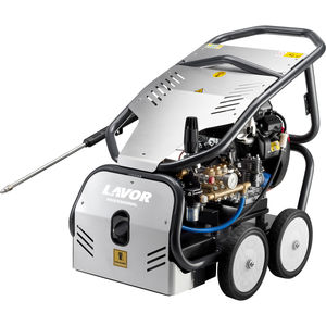 cold water cleaner / with combustion engine / mobile / high-pressure