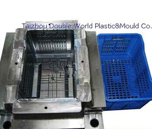 mono-cavity plastic injection mold / for crates / for the packaging industry