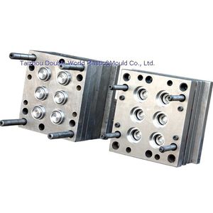 多腔塑料注射模具