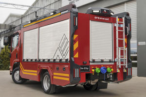 firefighting vehicle