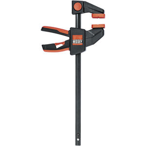 one-handed clamp