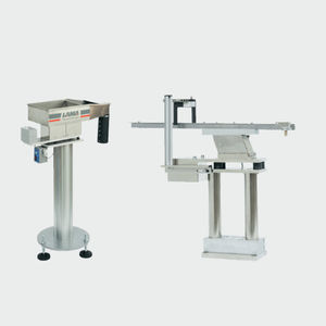 linear feeder 1