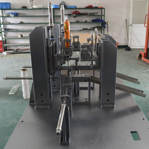 automatic screwing and assembly system