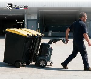 battery-powered electric tugger-pusher 1