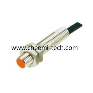 电感式接近传感器