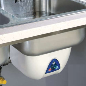 cleaning machine with desinfection