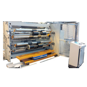 plastic film slitter-rewinder