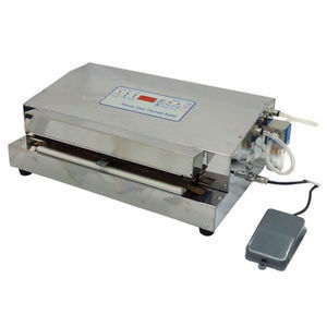 pedal-operated heat sealer 1