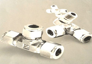 hydraulic fitting