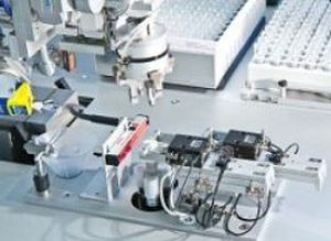automatic filling and capping machine