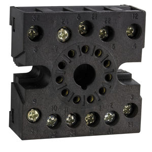 octal relay socket