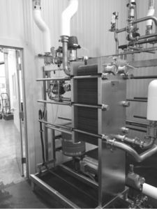 water heater with water-steam heat exchanger 1